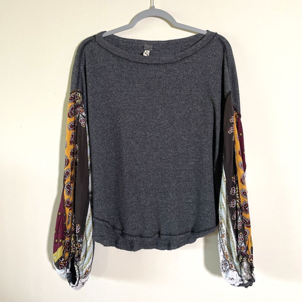 We The Free People Blossom Thermal Top Size Small Pullover Dark Gray Boho - Picture 2 of 10
